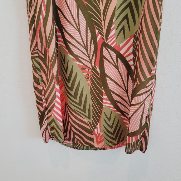 C Cold Shoulder Plant Print Dress Size Small - Picture 15 of 15